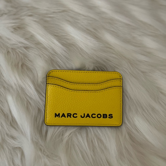 Marc Jacobs Yellow Card Holder - Picture 4 of 4